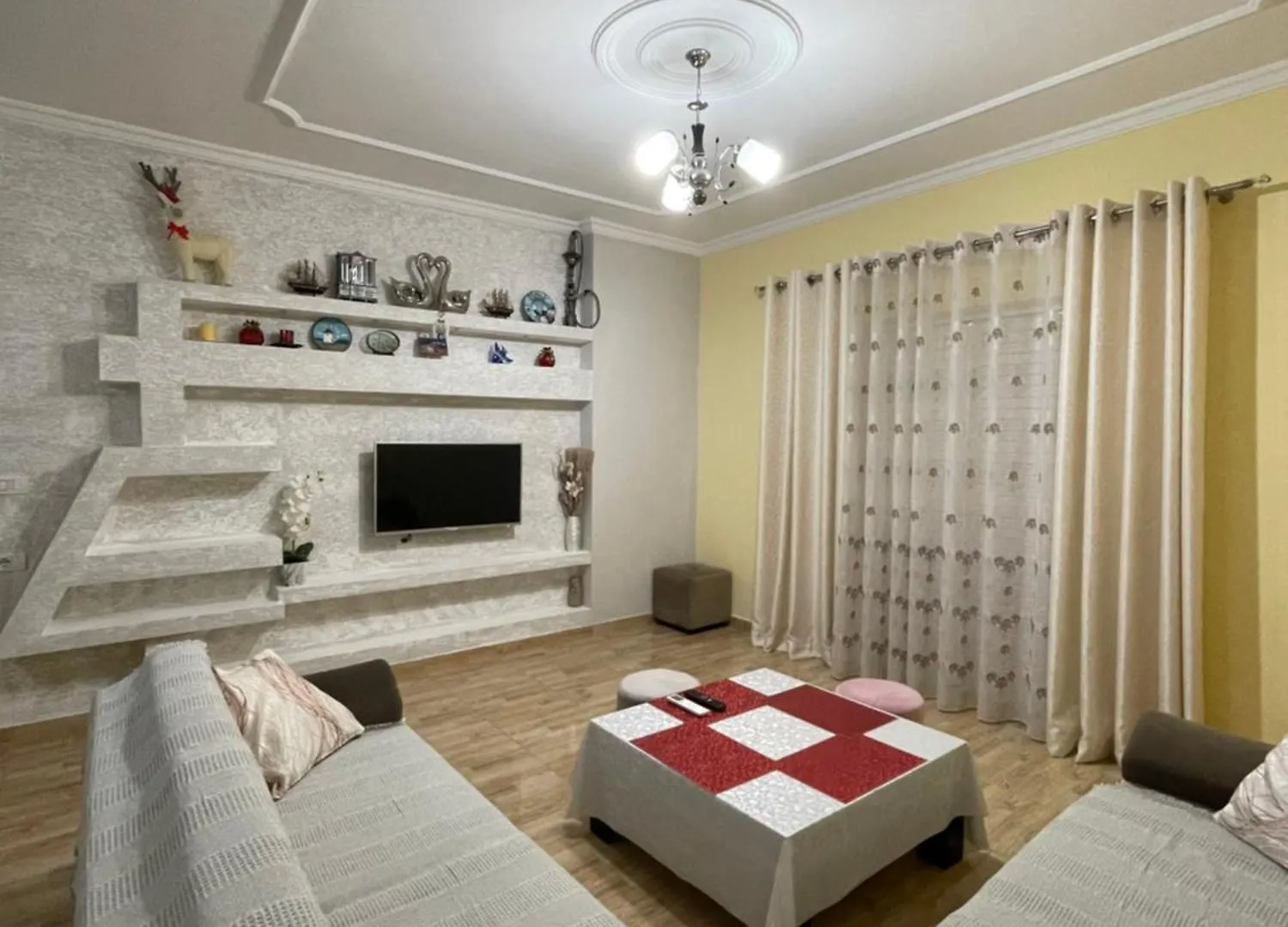 Vicino Mare Apartment Sarande